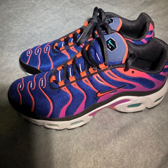 *!NWOB!* BRAND NEW NIKE AIRMAX sz 5.5y - Picture 2 of 16